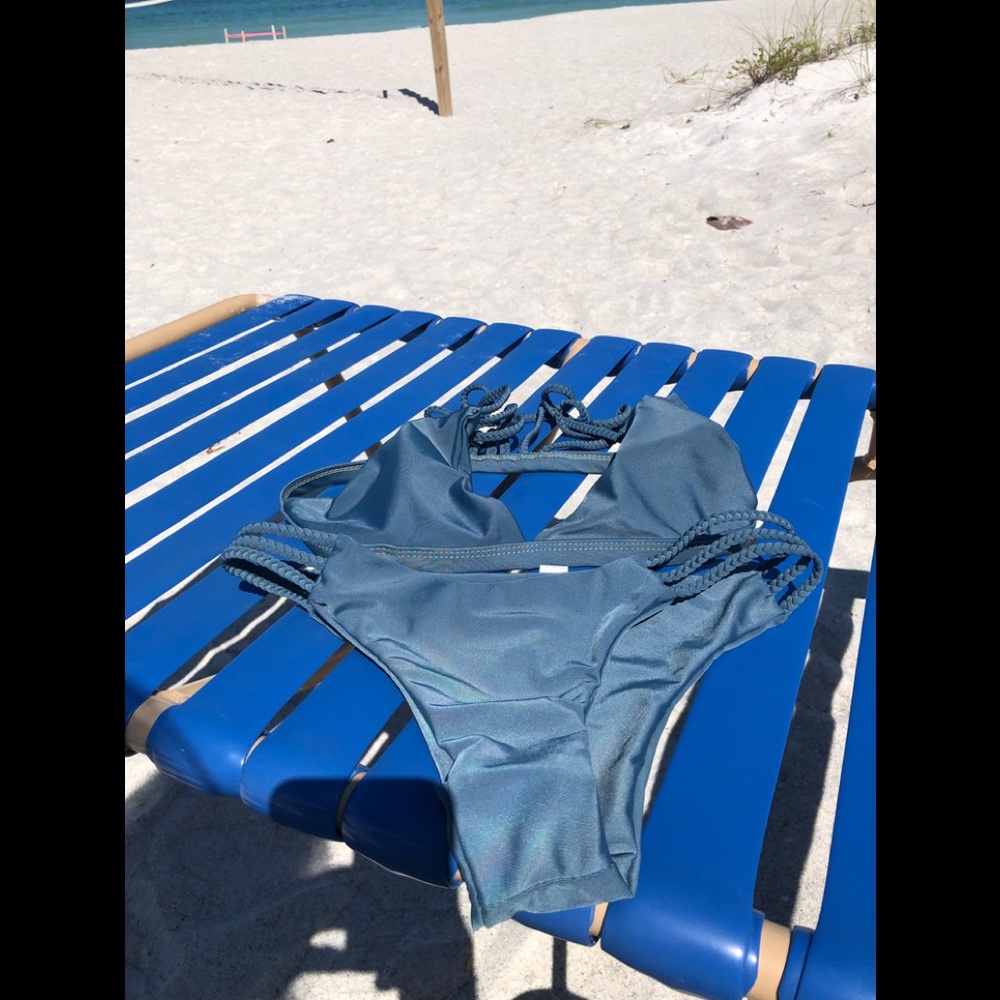 Suntide Graphite Gray bikini. Stunning suit. Size Small top and bottom. $20